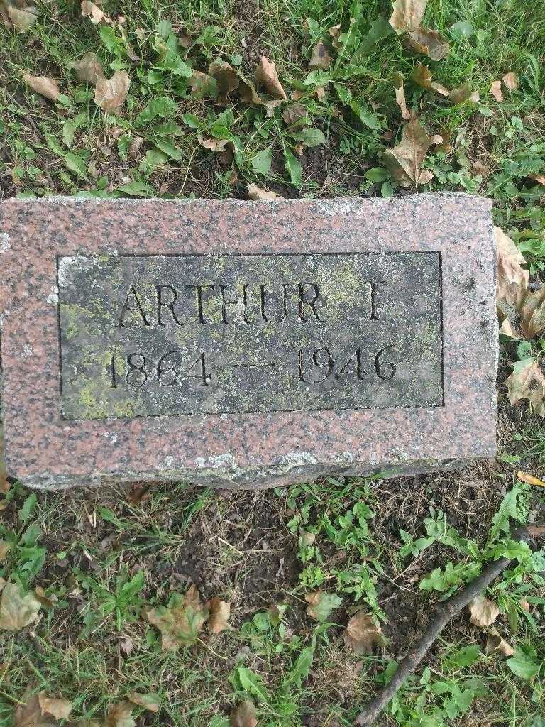 Arthur T. Jones's grave. Photo 3