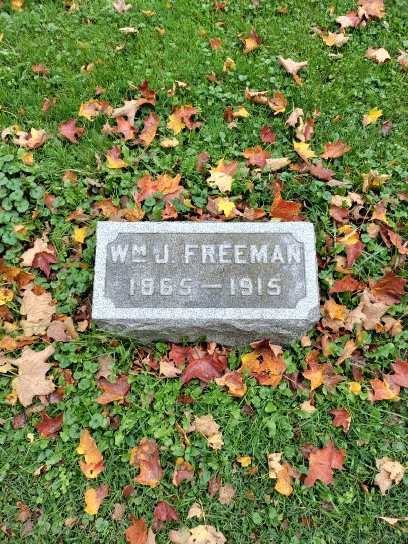 William J. Freeman's grave. Photo 2