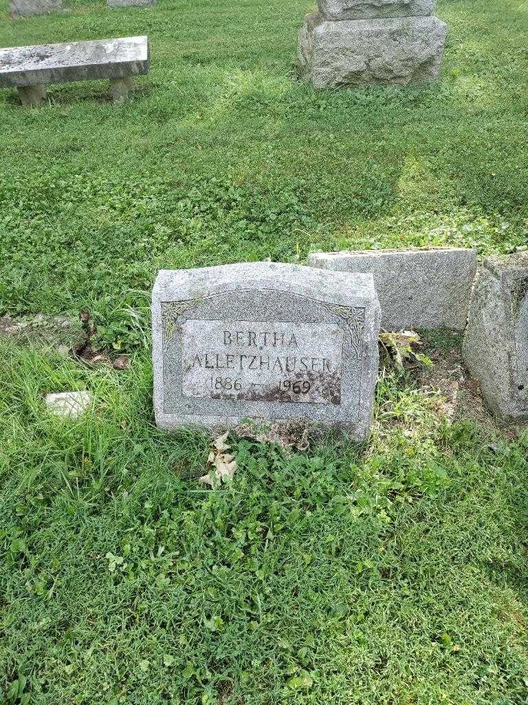 Bertha V. Alletzhauser's grave. Photo 2