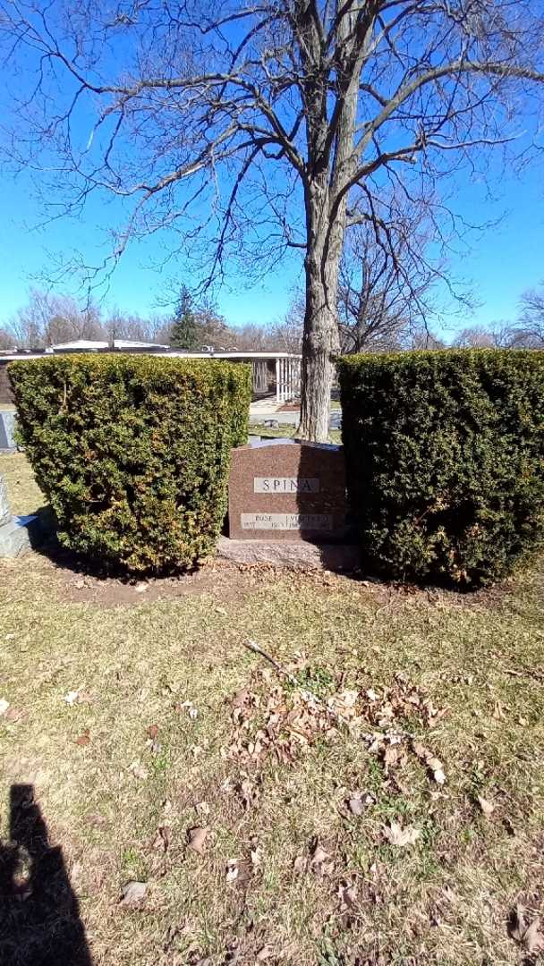 Vincent J. Spina's grave. Photo 2