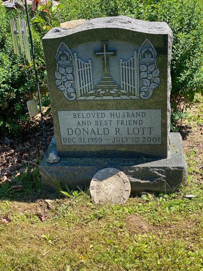 Donald R. Lott's grave. Photo 3