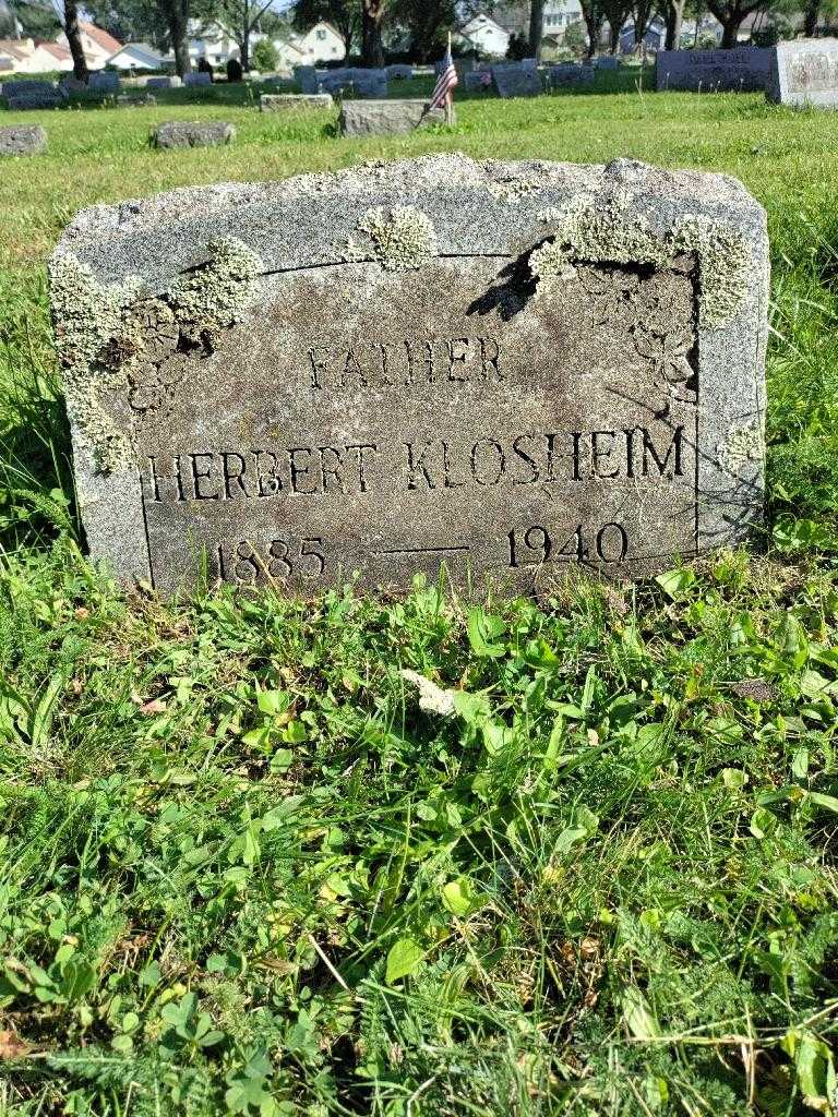 Herbert Klosheim's grave. Photo 2