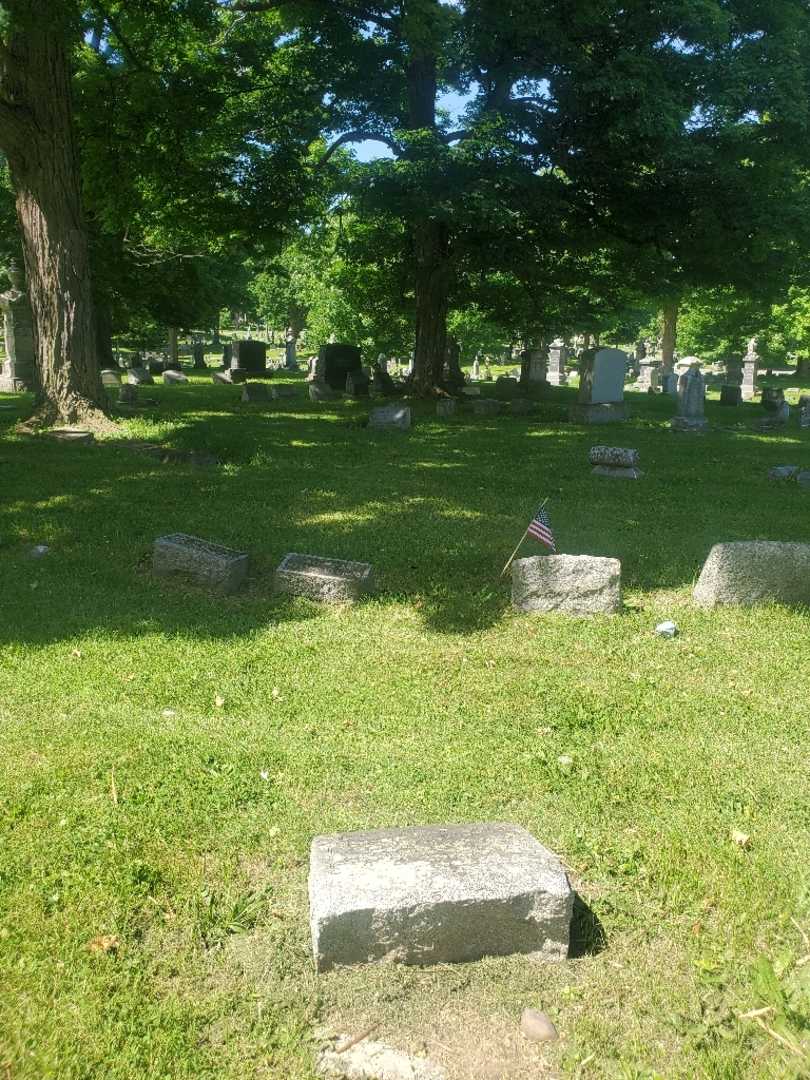 Daniel Schneider's grave. Photo 2