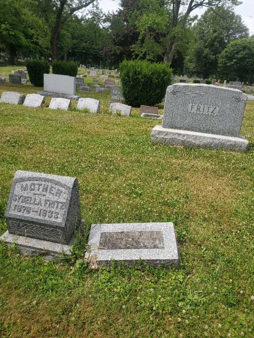 John C. Fritz's grave. Photo 7