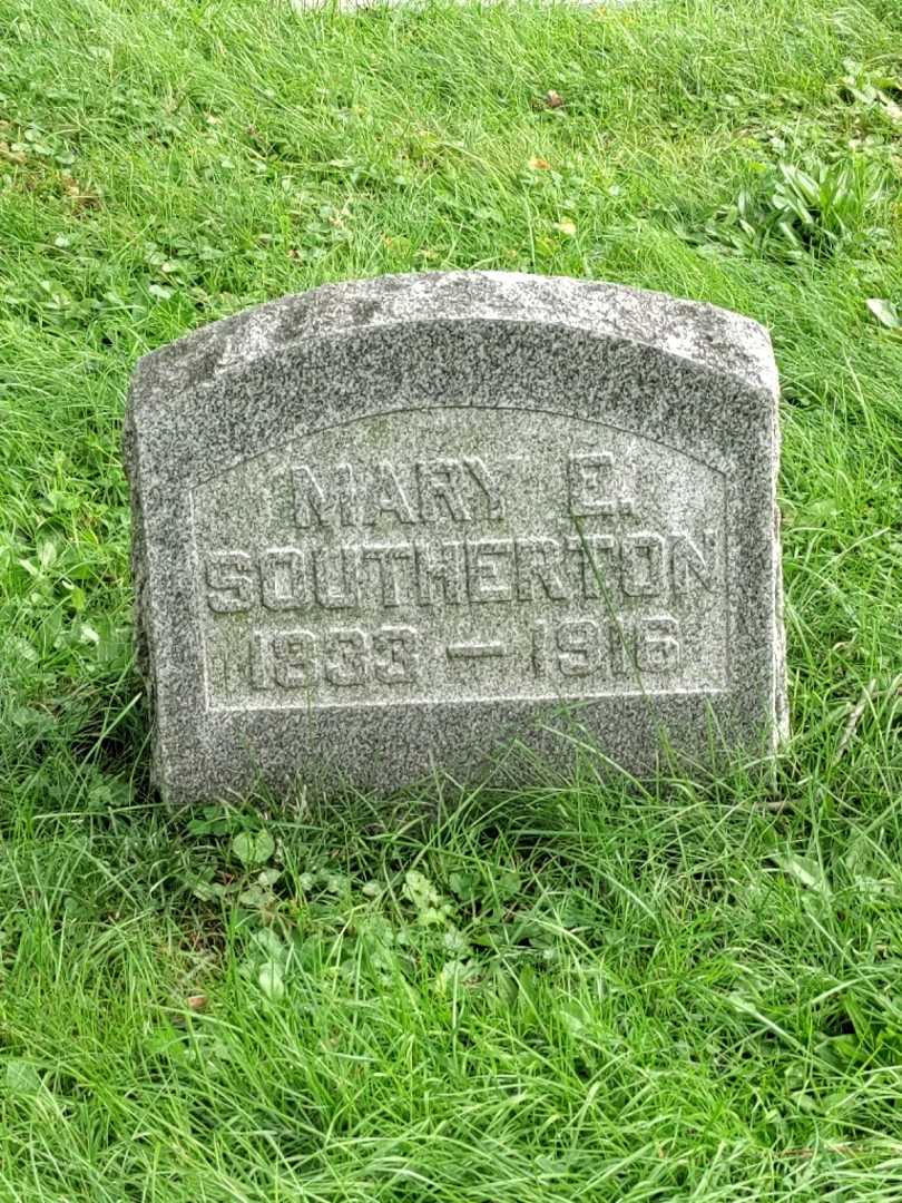 Mary E. Southerton's grave. Photo 3