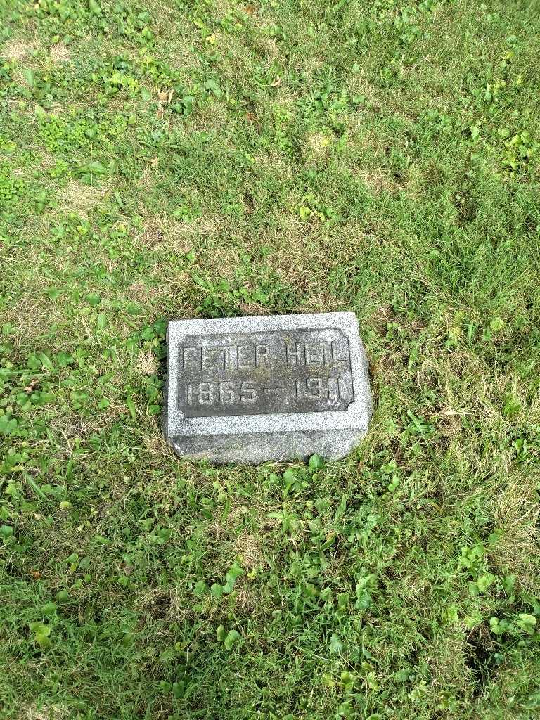 Peter Heil's grave. Photo 3