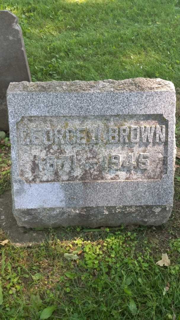 George J. Brown's grave. Photo 4