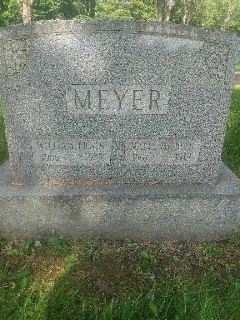 Mabel Meyer Milbyer's grave. Photo 1
