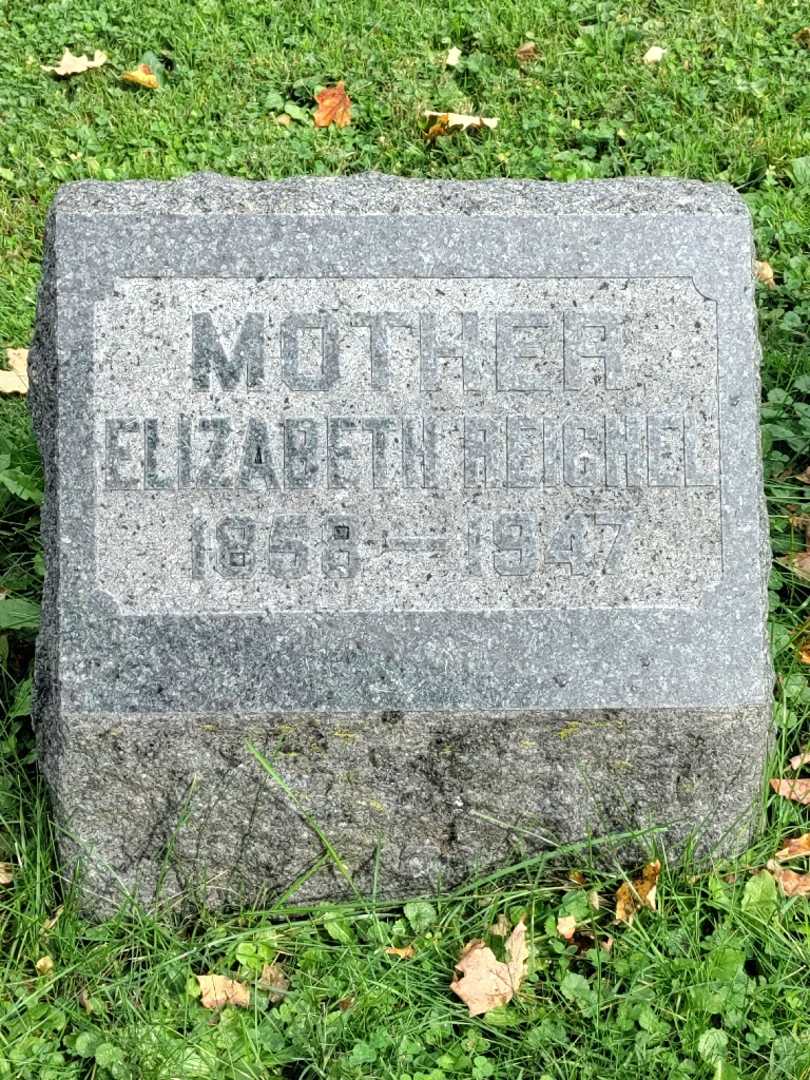 Elizabeth Reichel's grave. Photo 3