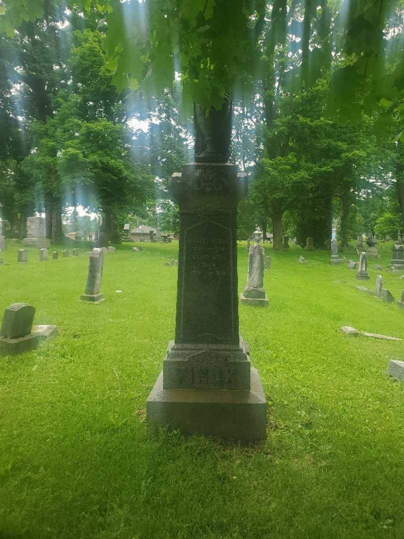 August Finck Senior's grave. Photo 2