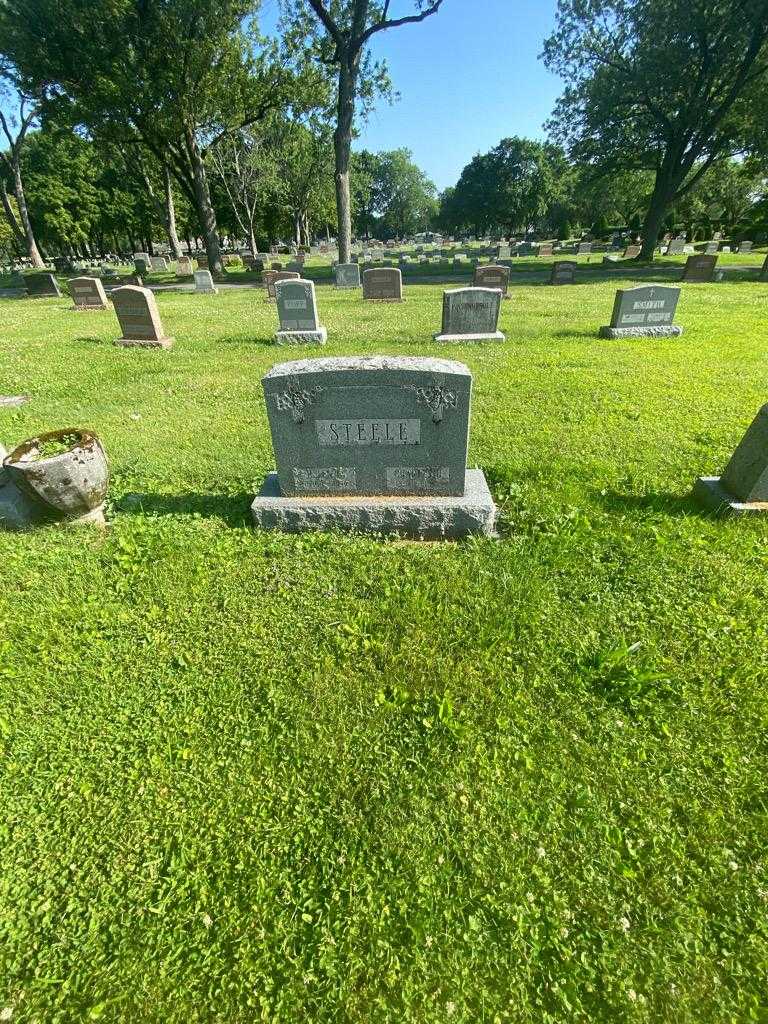 Helen G. Steele's grave. Photo 1