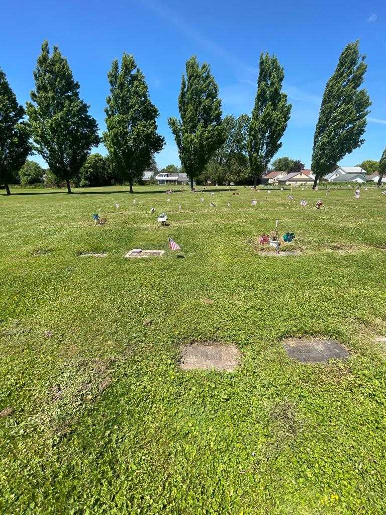 Rita M. Burroughs's grave. Photo 2