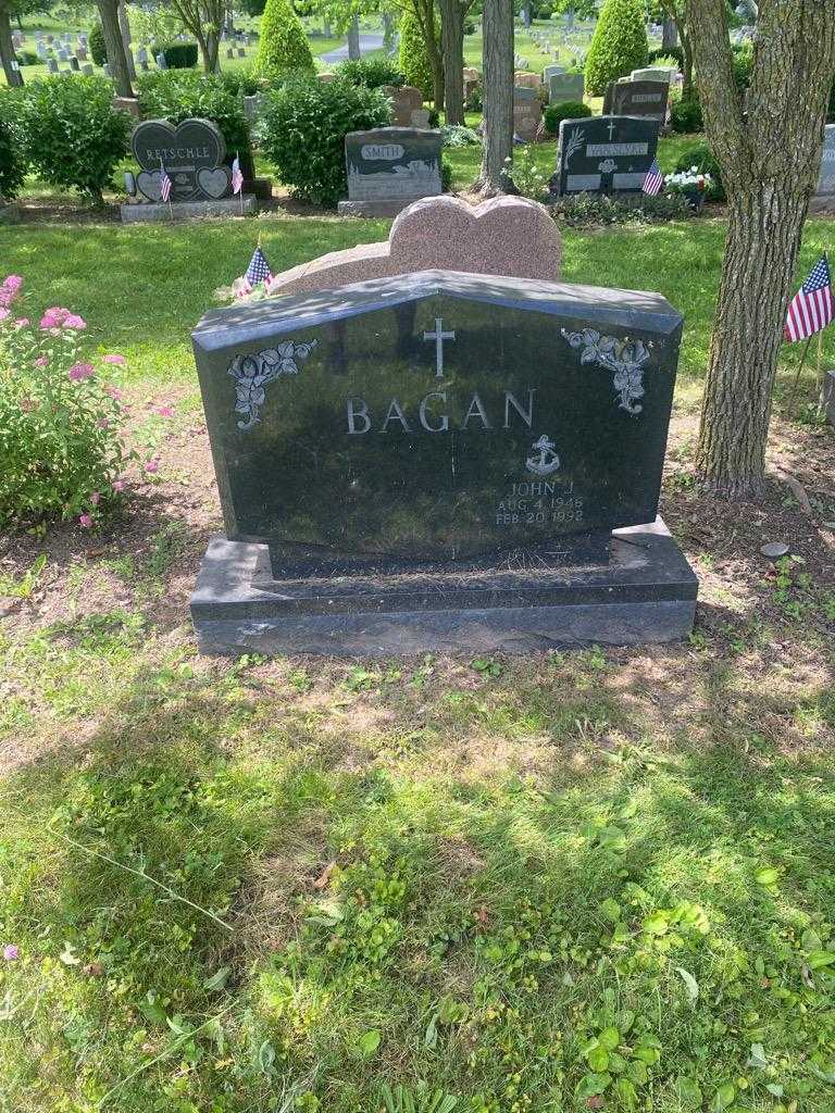 John J. Bagan's grave. Photo 2
