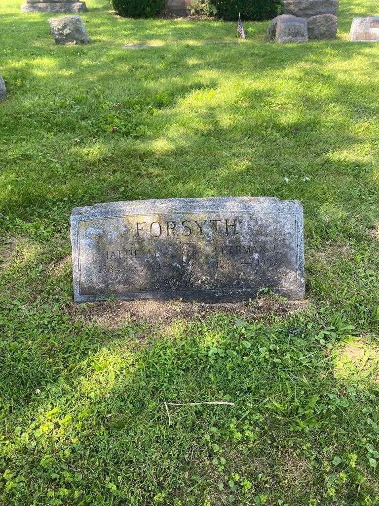 Hattie M. Forsyth's grave. Photo 2