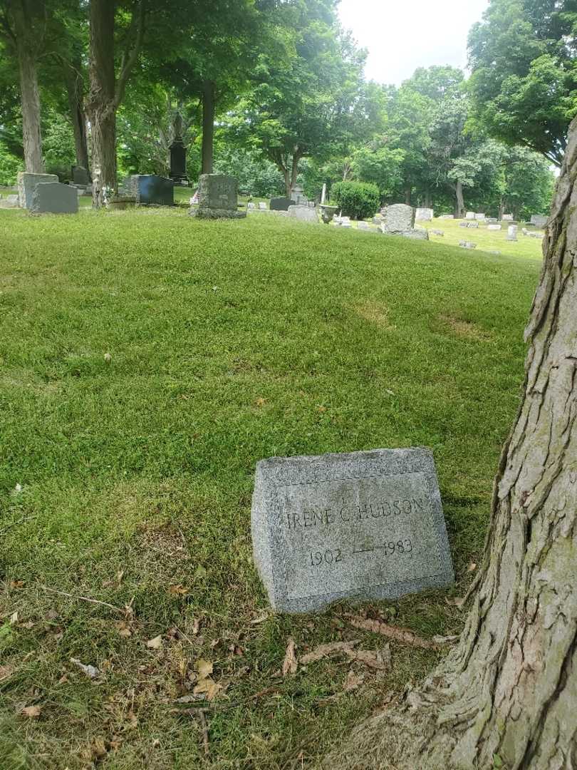 Irene C. Hudson's grave. Photo 1