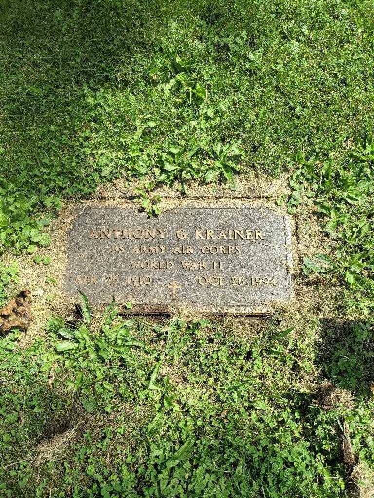 Anthony G. Krainer's grave. Photo 4