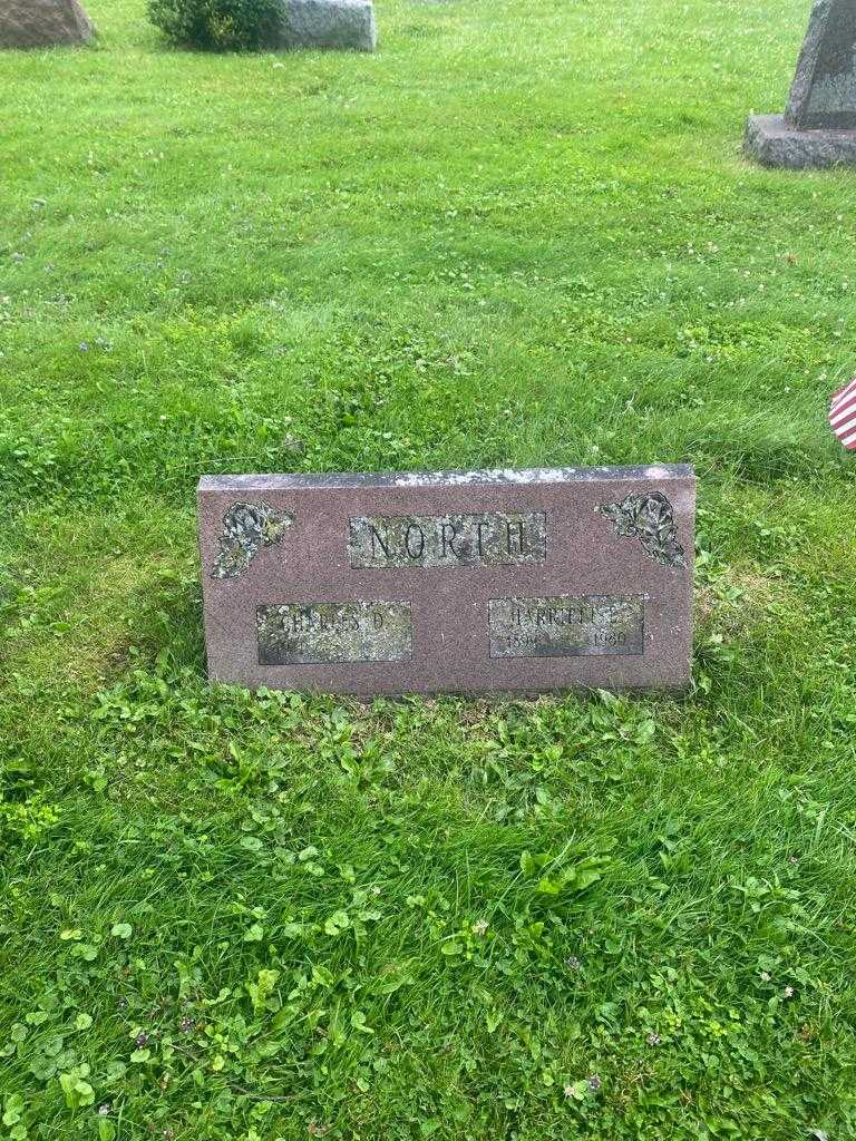 Harriette E. North's grave. Photo 2