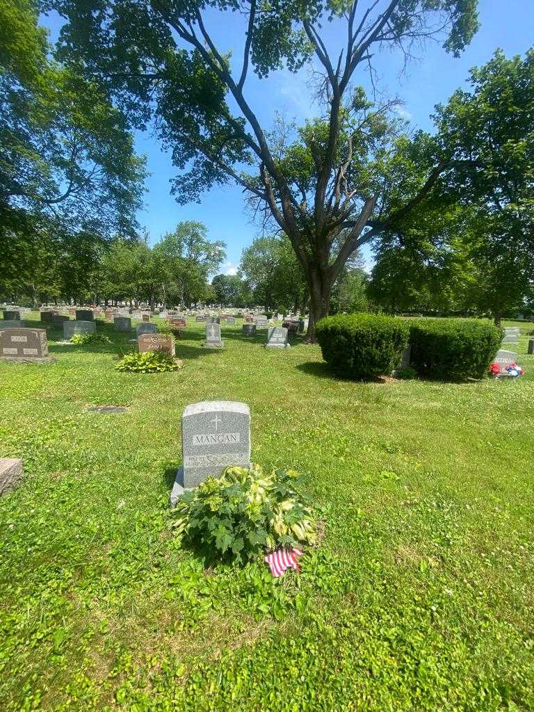 John M. Mangan's grave. Photo 1