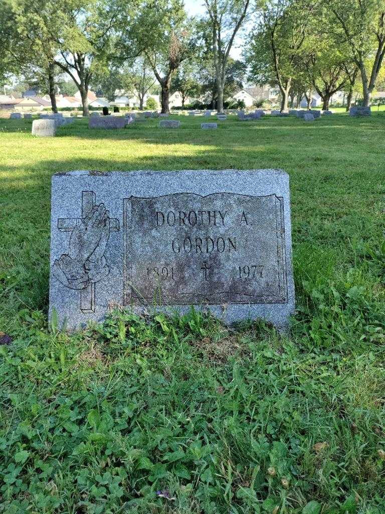Dorothy A. Gordon's grave. Photo 2