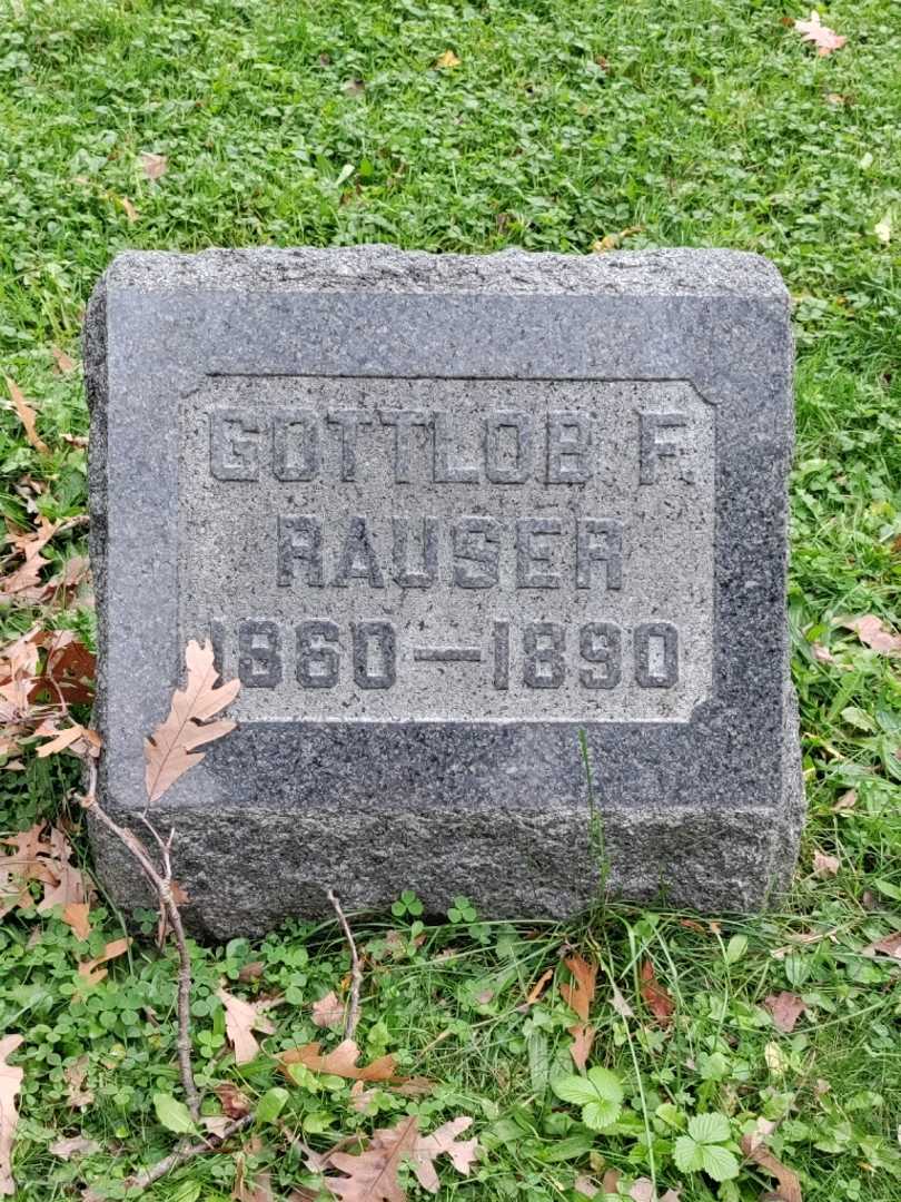 Gottlob F. Rauser's grave. Photo 3