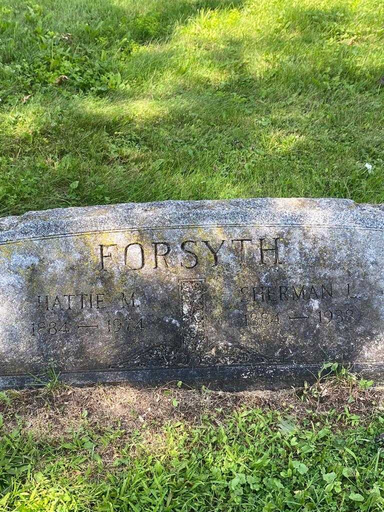 Hattie M. Forsyth's grave. Photo 3