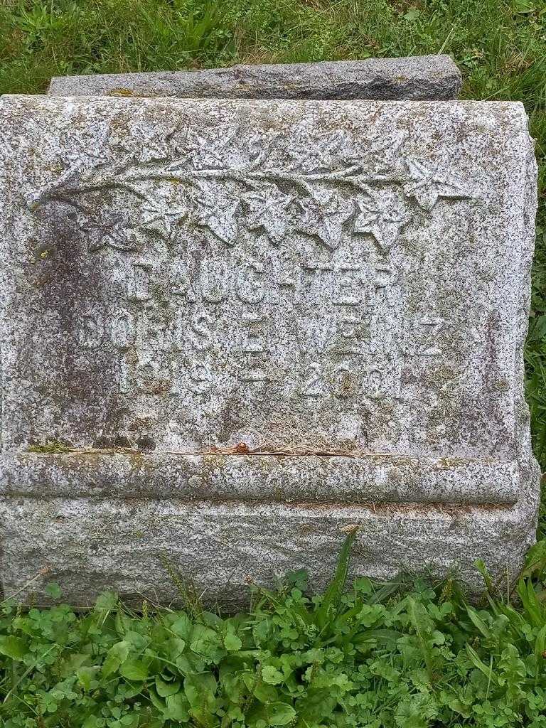 Doris E. Weinz's grave. Photo 2