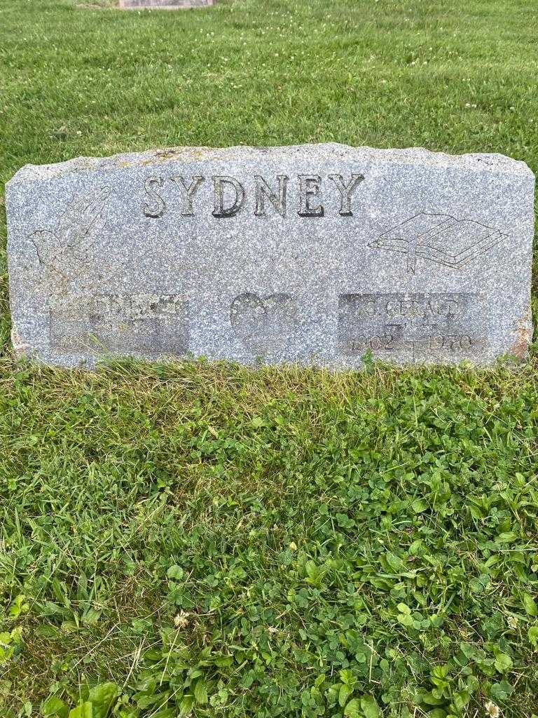 Gerald G. Sydney's grave. Photo 3