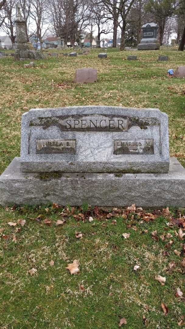 Luella B. Spencer's grave. Photo 2
