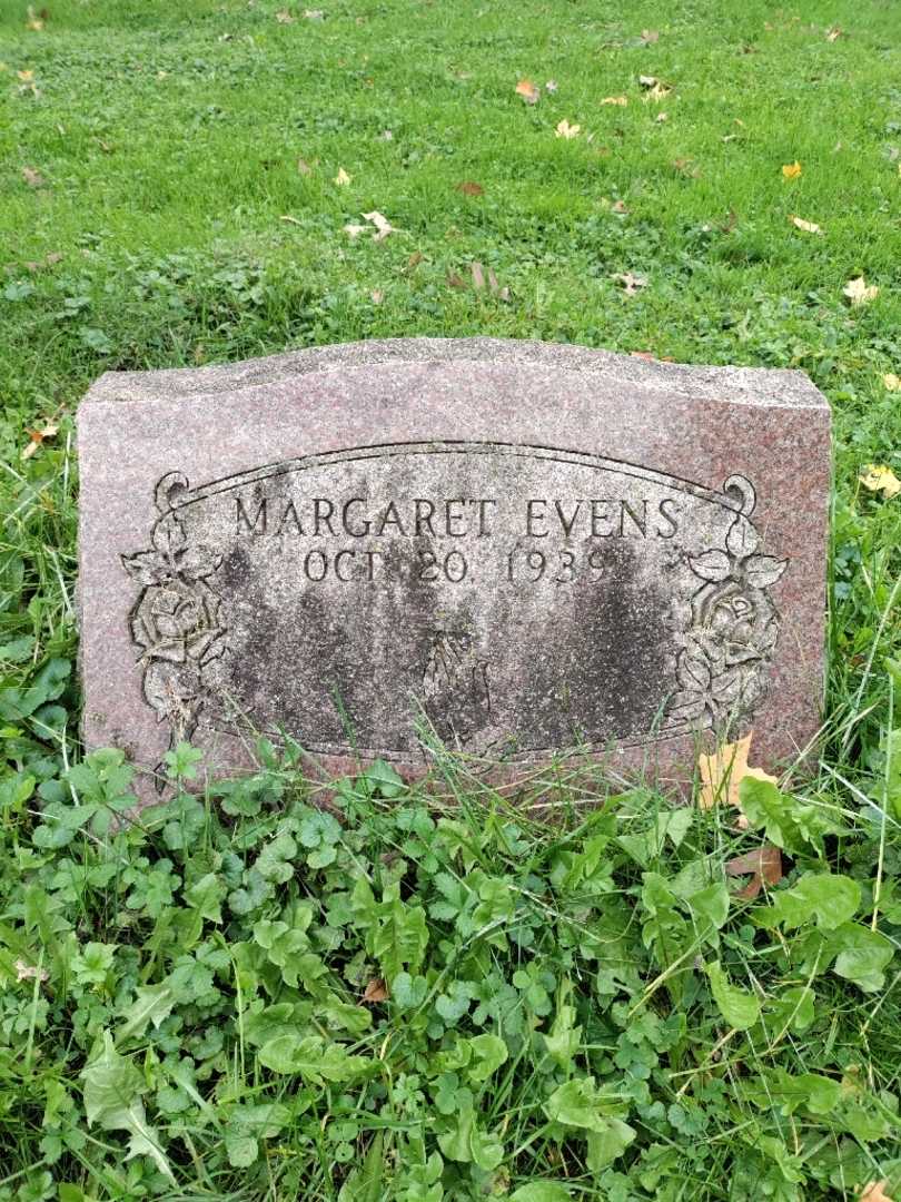 Margaret Evens Morris's grave. Photo 3