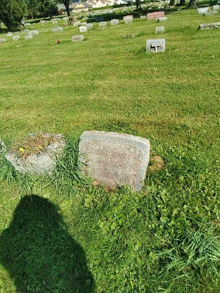 Christopher C. Hanson's grave. Photo 1