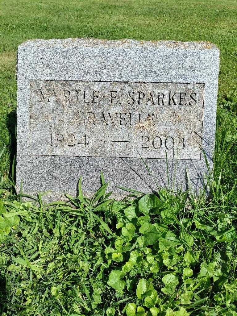 Myrtle E. Sparkes Gravelle's grave. Photo 3