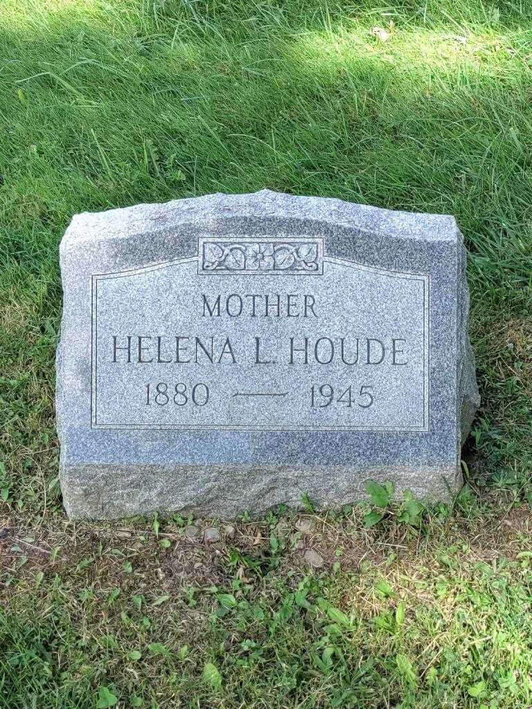 Helena L. Houde's grave. Photo 4