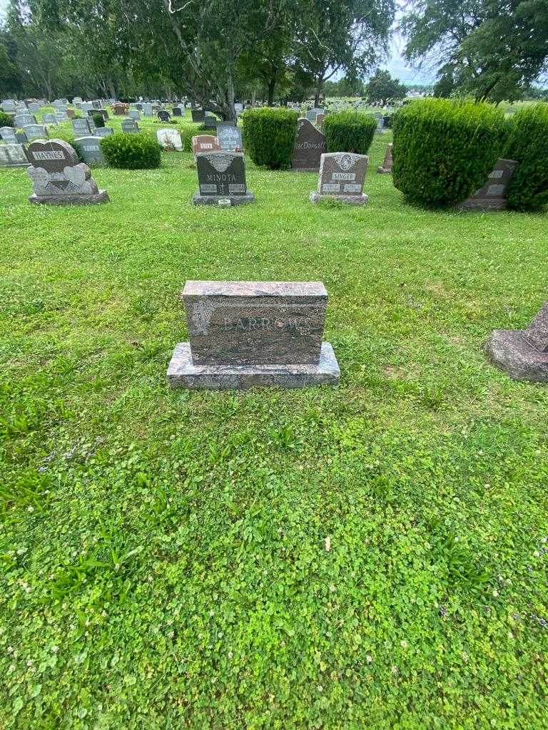 Richard D. Barrows's grave. Photo 1