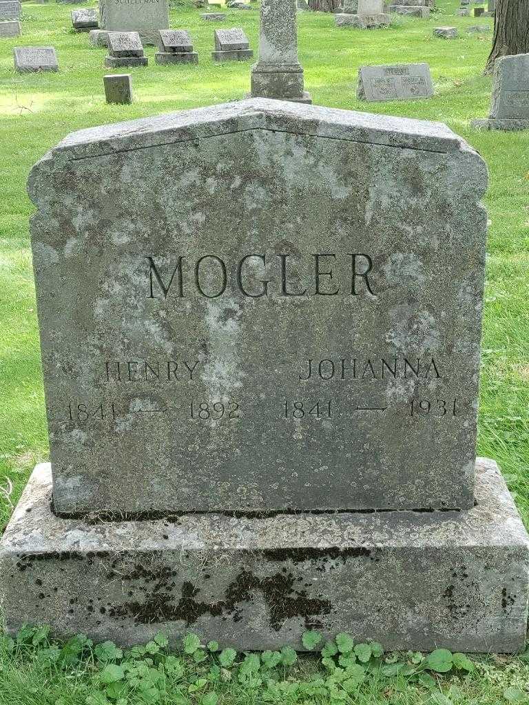 Henry Conrad Mogler's grave. Photo 3