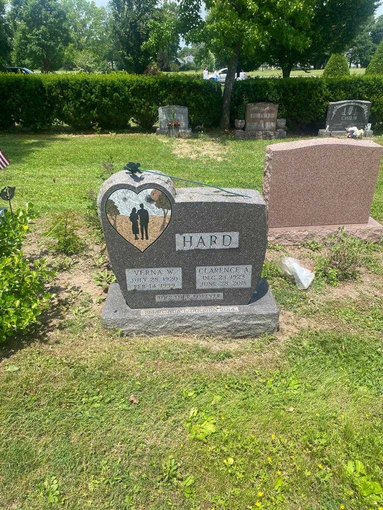 Verna W. Hard's grave. Photo 2