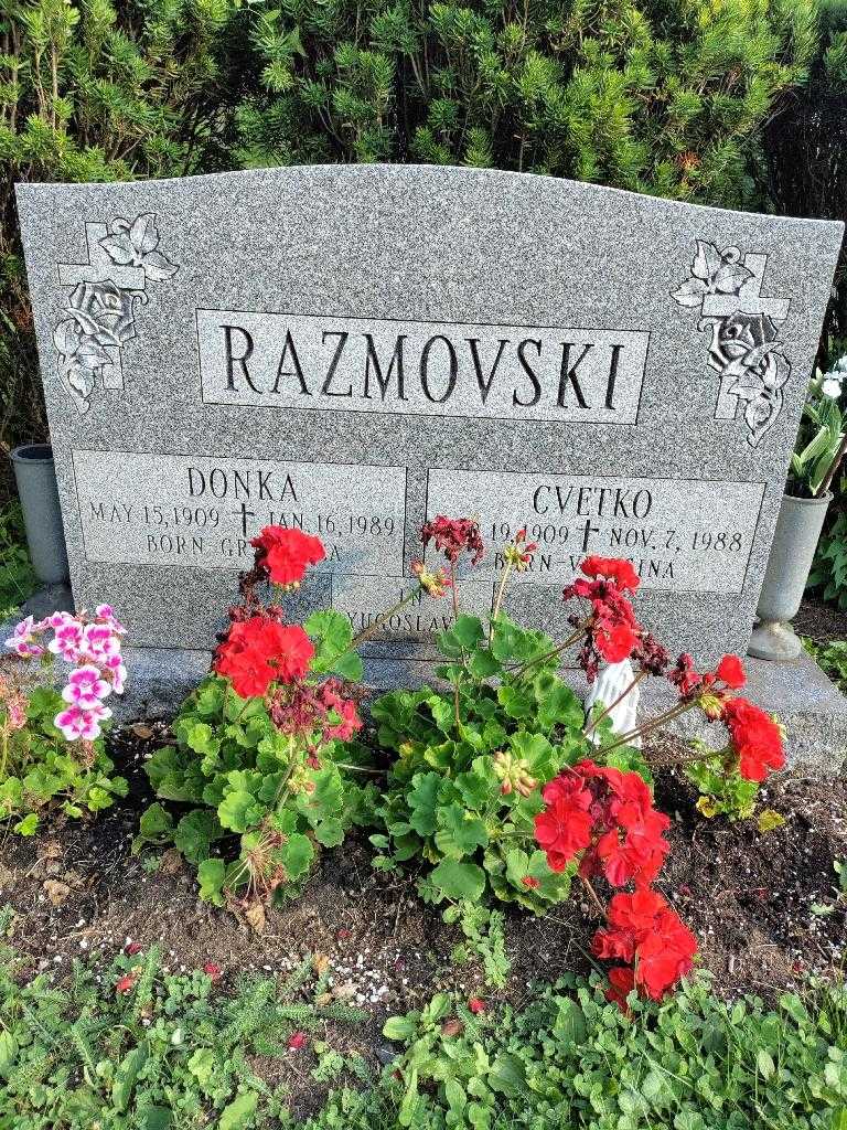 Cvetko Razmovski's grave. Photo 3