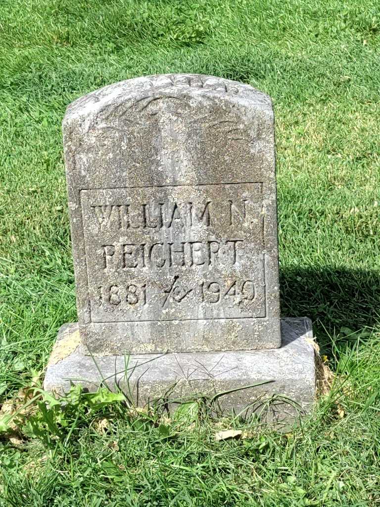 William N. Reichert's grave. Photo 3