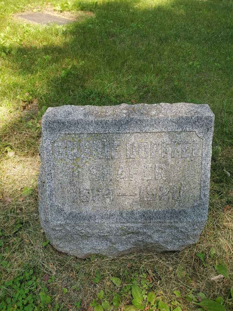 Augusta J. "Gussie" Shafer Dopffel's grave. Photo 3