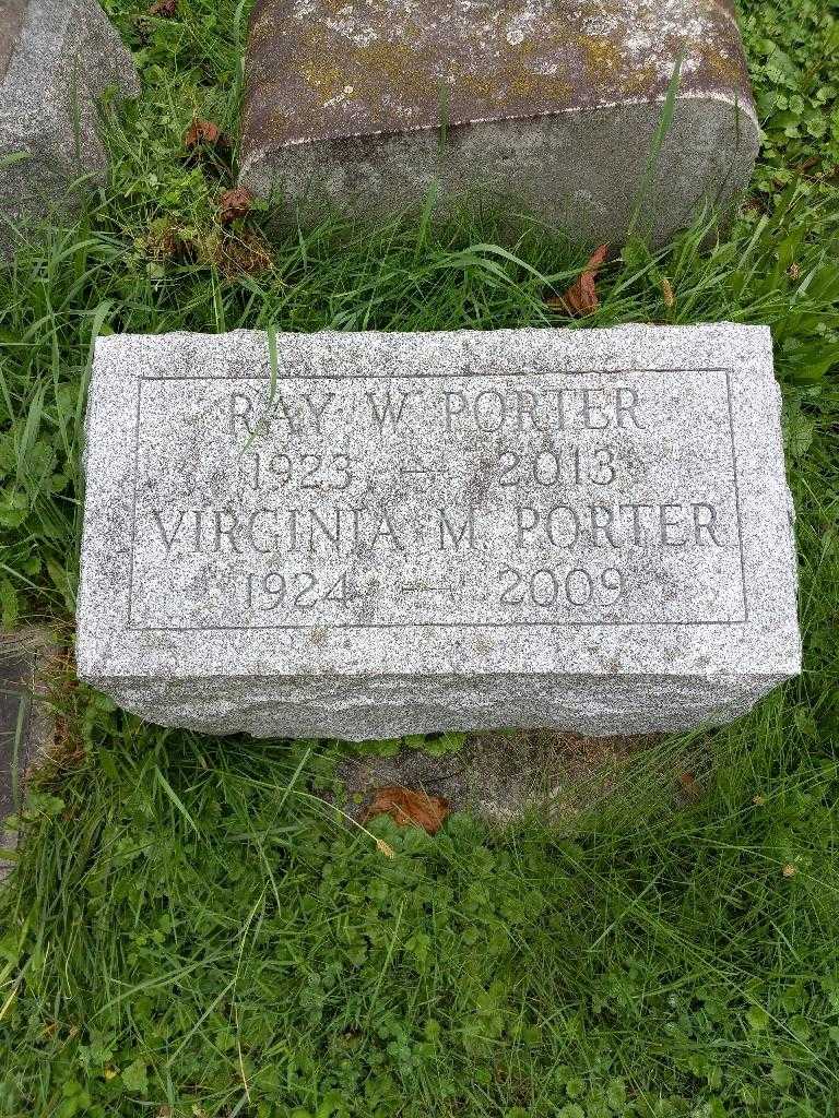 Virginia M. Porter's grave. Photo 3