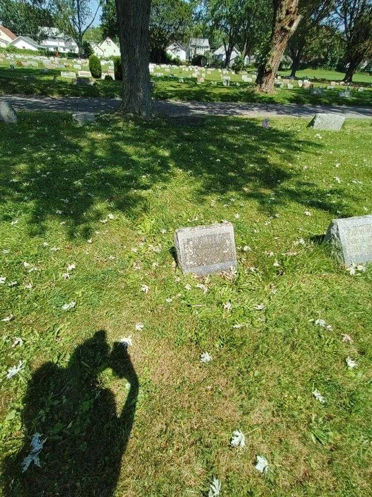 Bertha E. Bryerton's grave. Photo 1