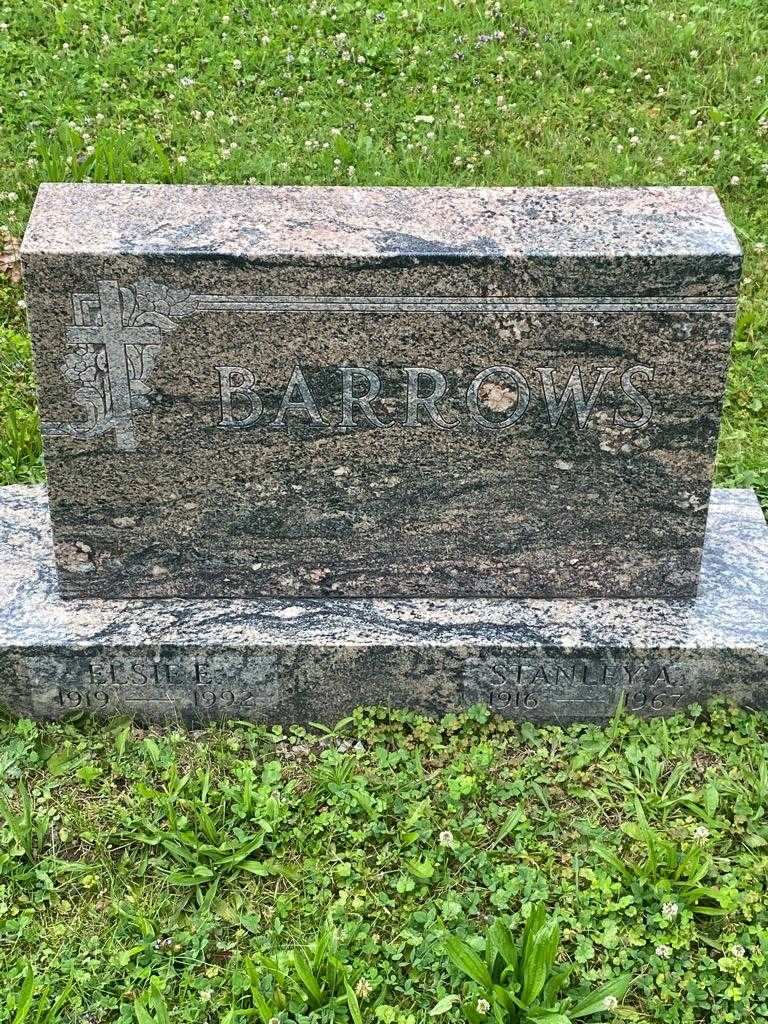 Elsie E. Barrows's grave. Photo 3