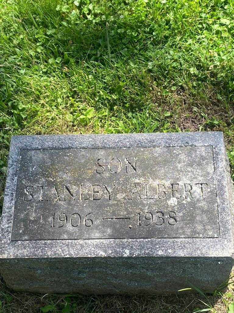 Stanley Albert Pearson's grave. Photo 3