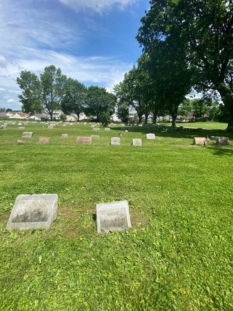 Anna W. O'leary's grave. Photo 1