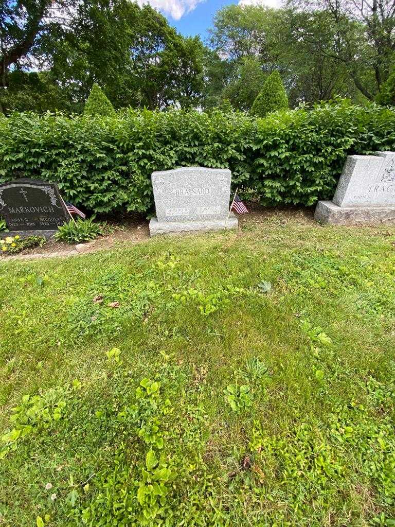 Donald C. Brainard's grave. Photo 1