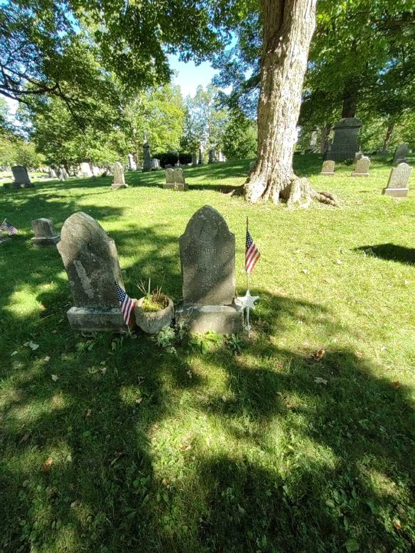 Conrad Rapp's grave. Photo 1
