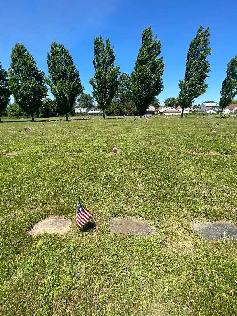 Jeanette M. McGarvey's grave. Photo 1