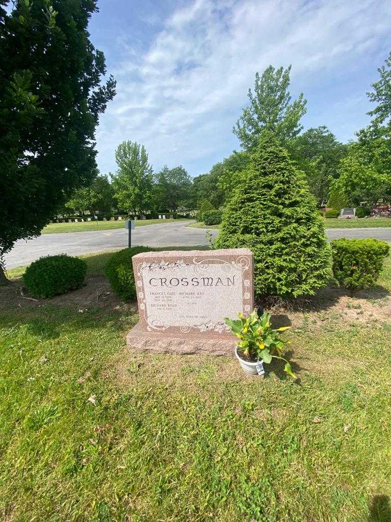 Frances Gail Crossman's grave. Photo 1