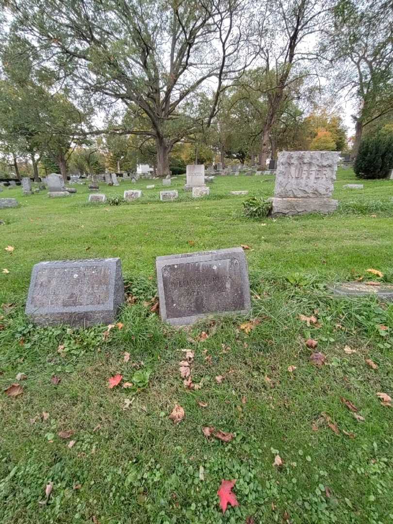 William H. Klein's grave. Photo 1