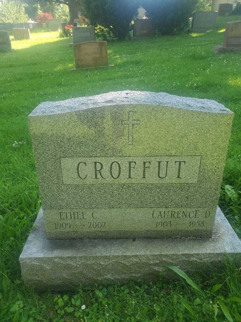 Laurence D. Croffut's grave. Photo 3