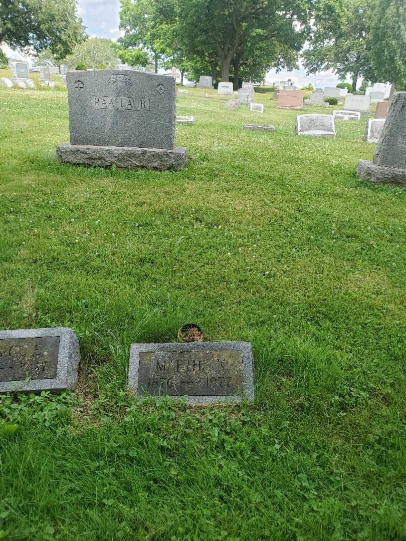 Martha K. Raaflaub's grave. Photo 7
